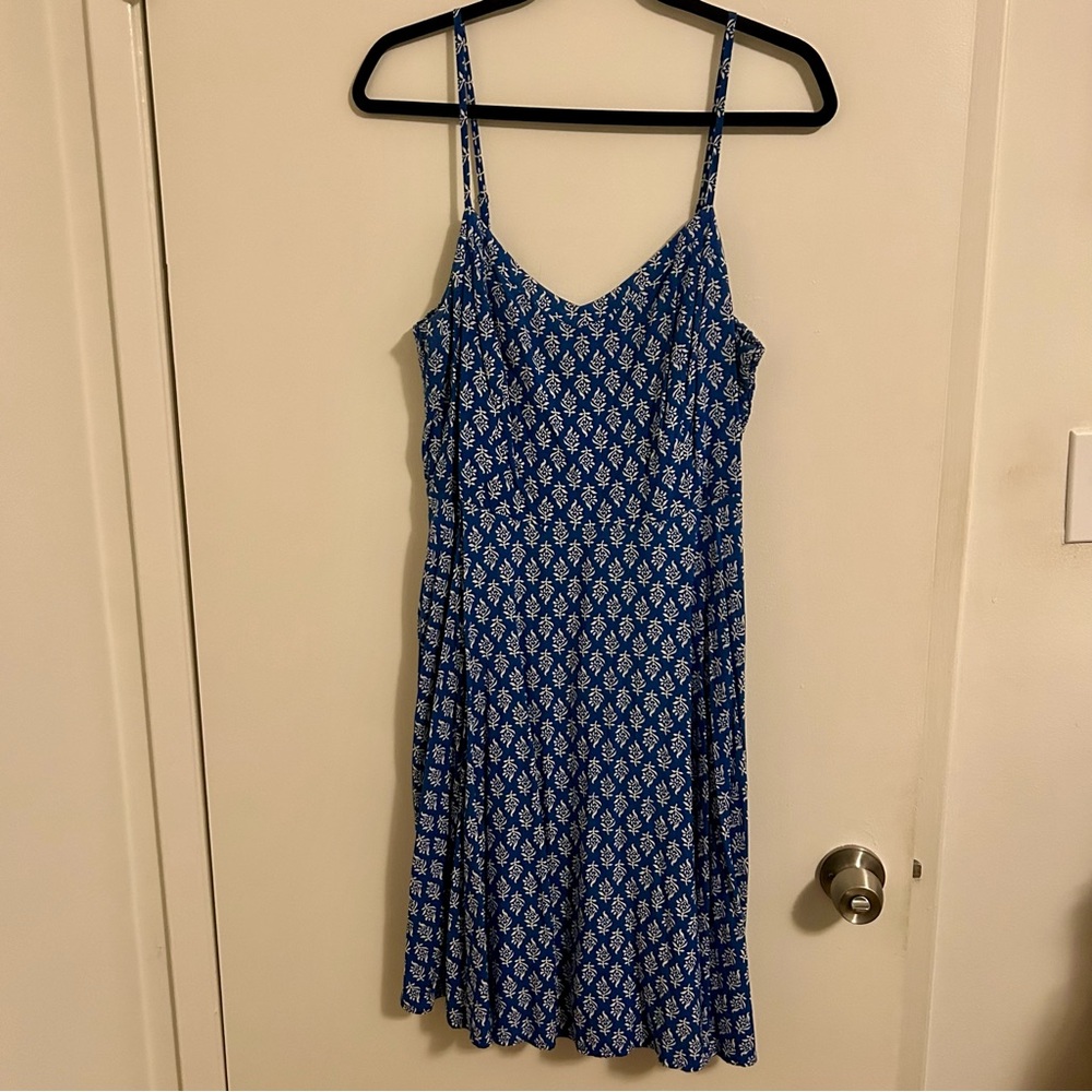 Old Navy Blue Fit and Flare Floral Sun Dress